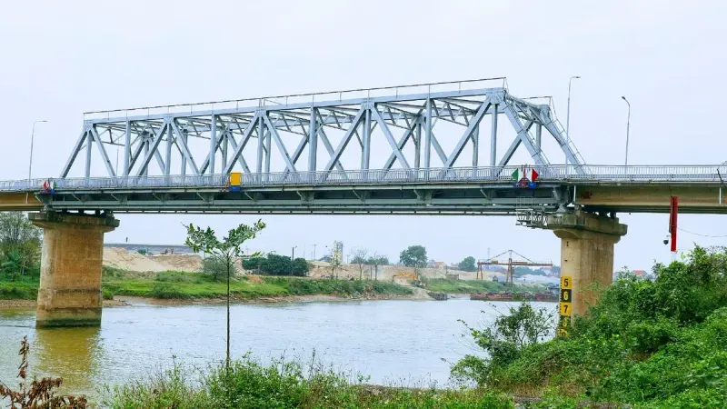 Nối Phố Hiến với phường Thái Bình: đoạn 24,8 km đang làm, đoạn 16 km qua sông Luộc dự kiến khởi công 12/2026